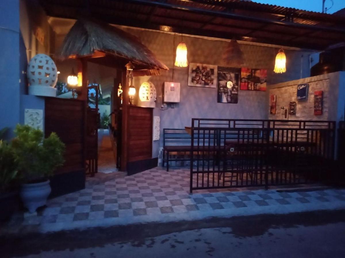 Gedhong Hostel Batununggul Dış mekan fotoğraf