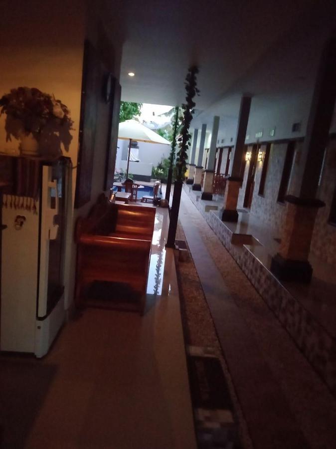 Gedhong Hostel Batununggul Dış mekan fotoğraf